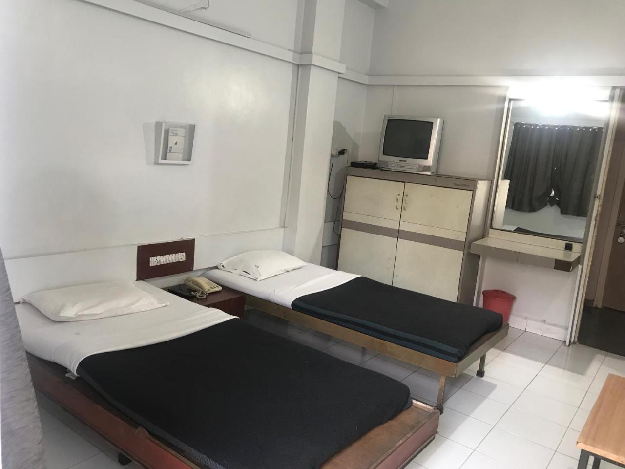Hotel Maurya Residency Pune Zewnętrze zdjęcie