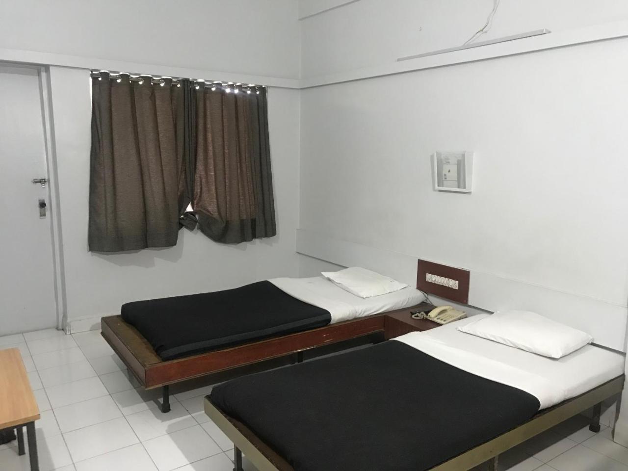 Hotel Maurya Residency Pune Zewnętrze zdjęcie